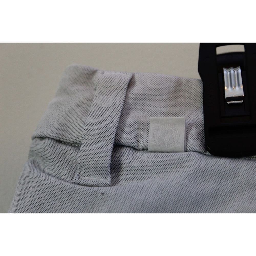 Lululemon Commission Short Quick Dry Oxford 11" Relaxed Gray Men's Size 34 Chino - Picture 5 of 8